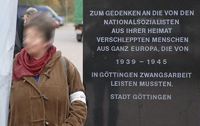 Mahnwache am Gedenkstein für ZwangsarbeiterInnen im Faschismus