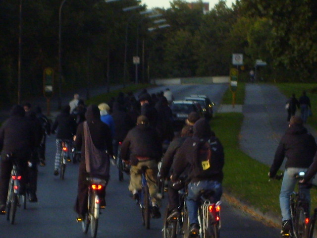 Göttingen, 13.9.2008: Antifaschistische Fahrraddemo