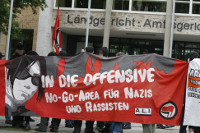Kundgebung gegen Staat und Faschisten am 19.6.2009, Landgericht Göttingen.