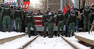 Dresden 13.2.2010: Antifaschistische Blockade