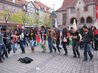 Guerrilla-Tanz am Ende der Kurdistan-Demo, 29.10.2011