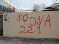Stadthalle Göttingen: Gegen die DNA-Entnahme!