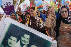 Demonstration in Amudê zum 25. November Tag gegen Gewalt an Frauen