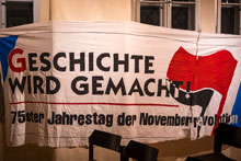 Geschichte wird gemacht - Transparent zum 75. Jahrestag der Novemberrevolution 1918