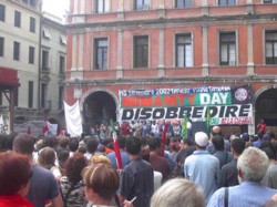  in piazza dei Signori calcati in 10'000